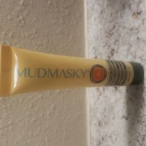 Mudmasky vitamin-infused eye serum-new